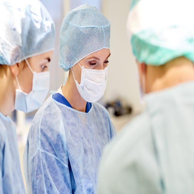 Kijkoperatie leidt regelmatig tot fysieke klachten bij chirurg